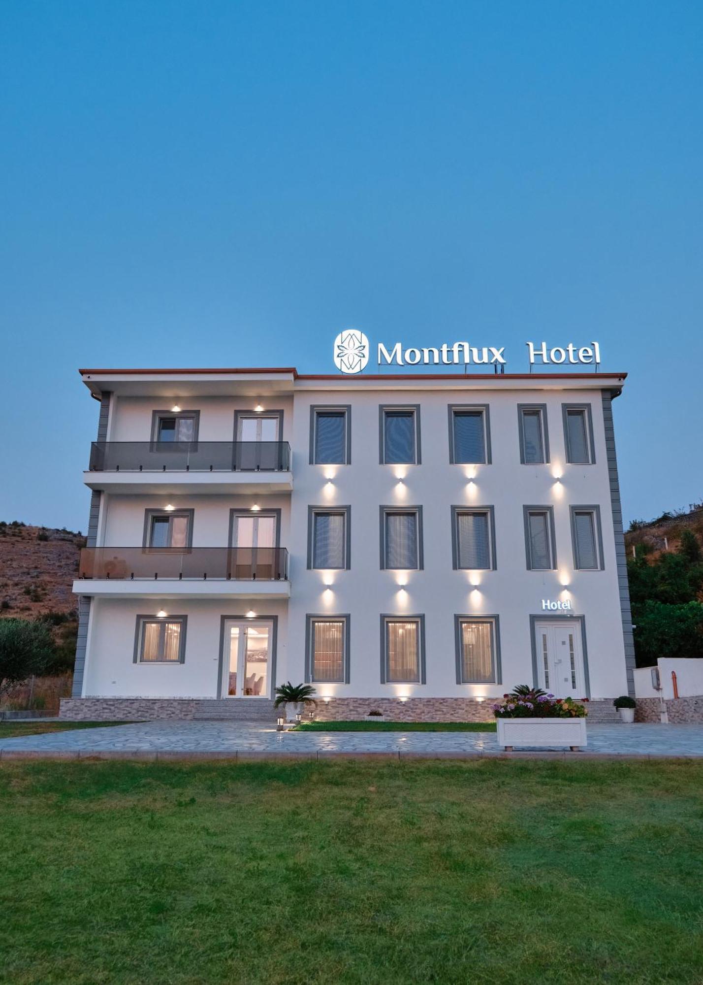Montflux Hotel Boks Exteriör bild